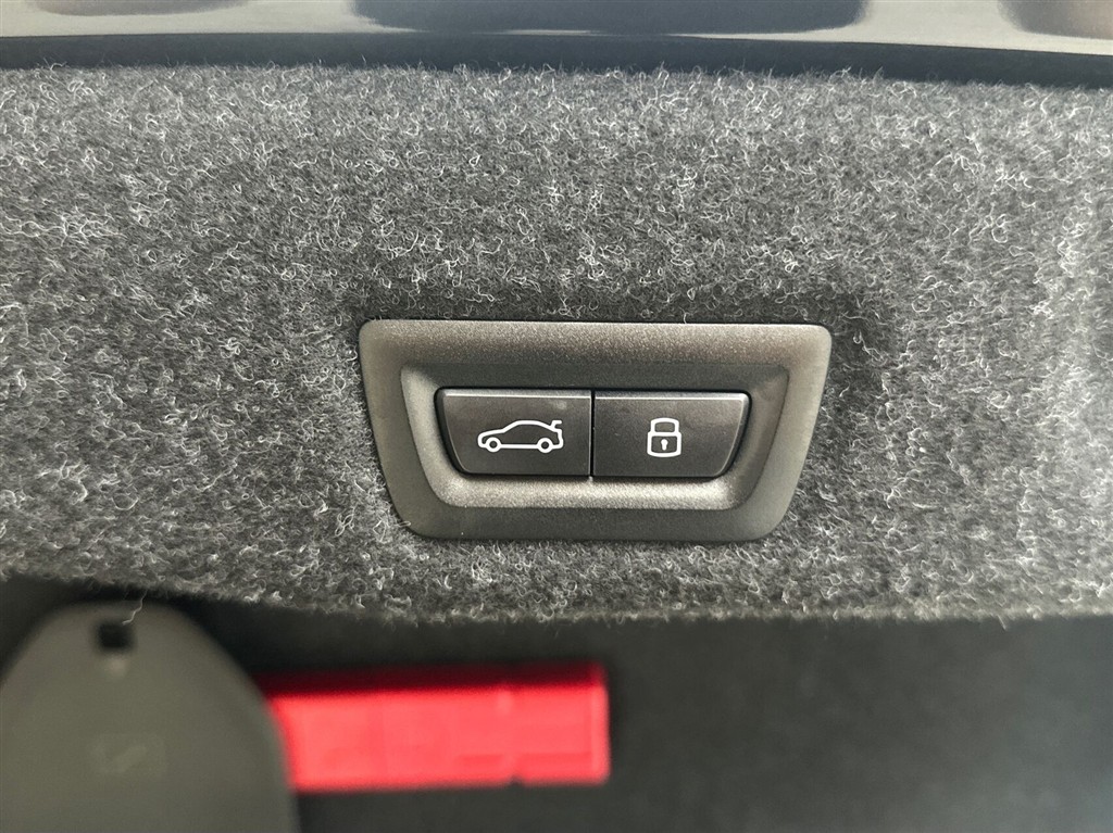 BMW i5 Fully Charged billede 23