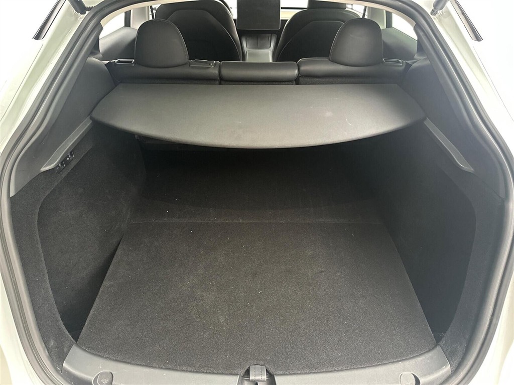 generic.car generic.image 14