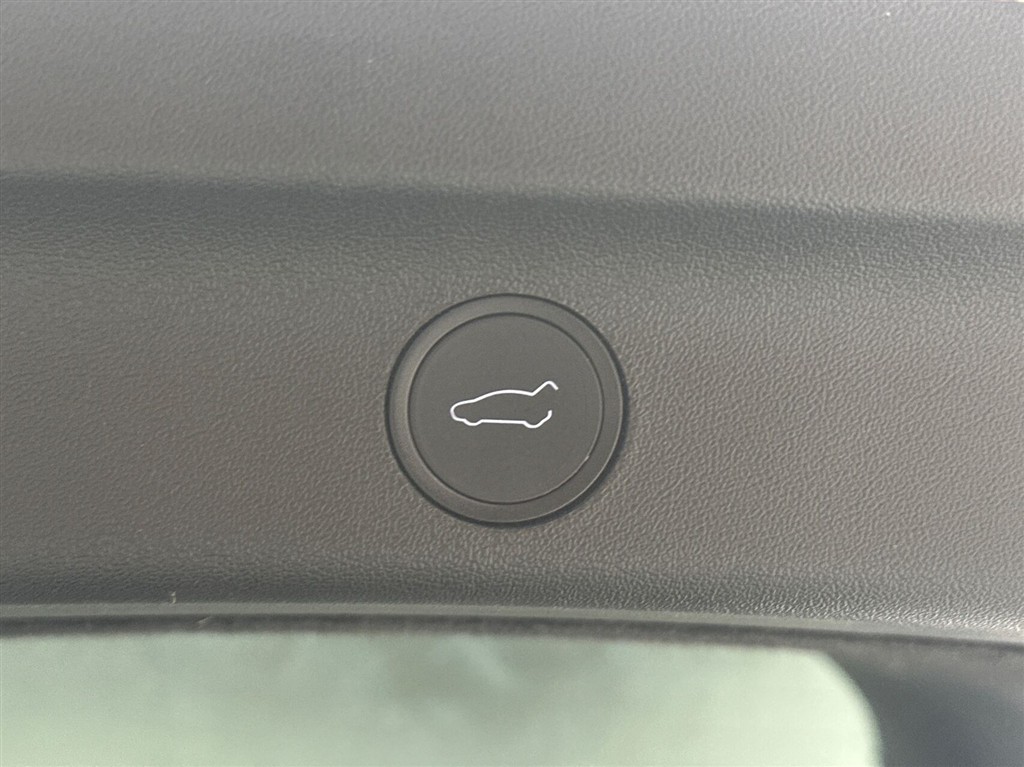 generic.car generic.image 19