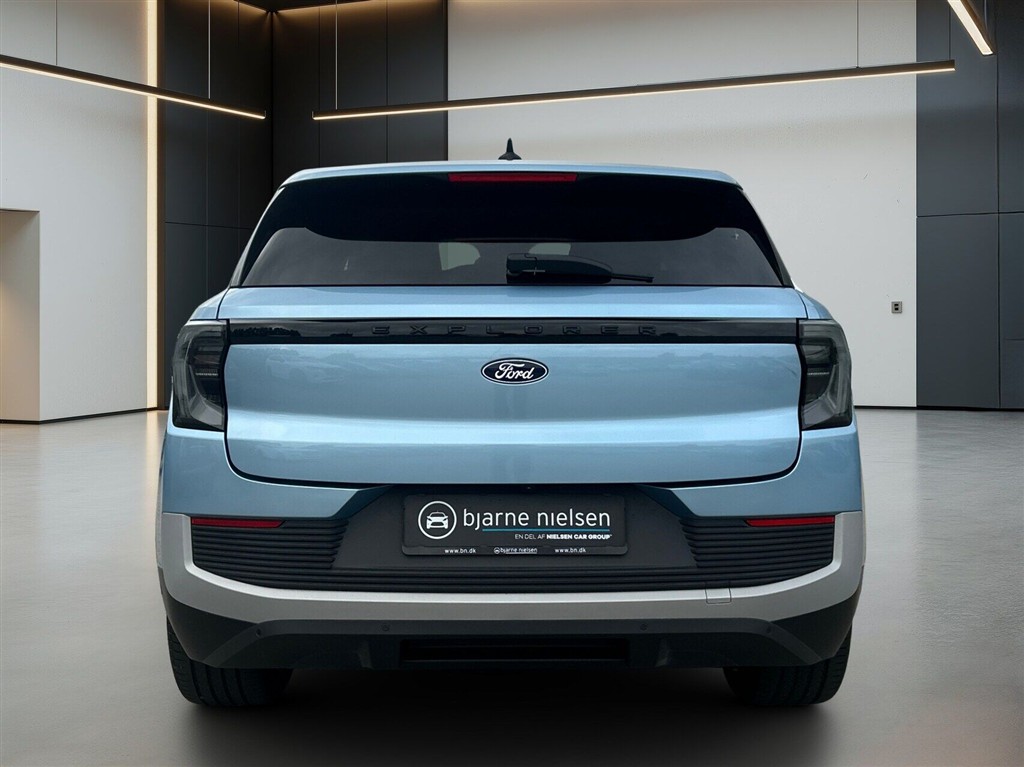 Ford Explorer UR Premium billede 3