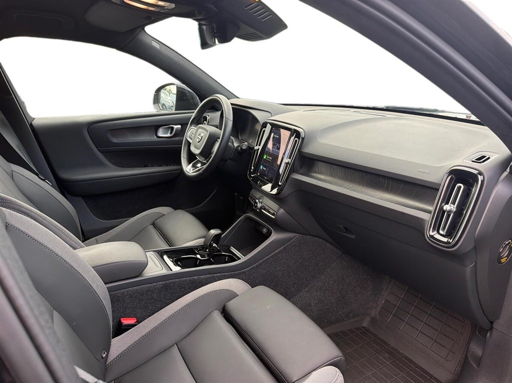 Volvo XC40 Core billede 5