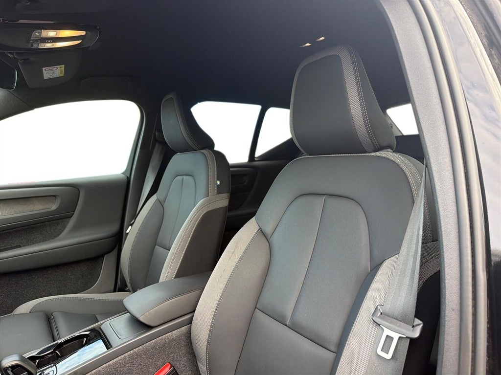Volvo XC40 Core billede 17