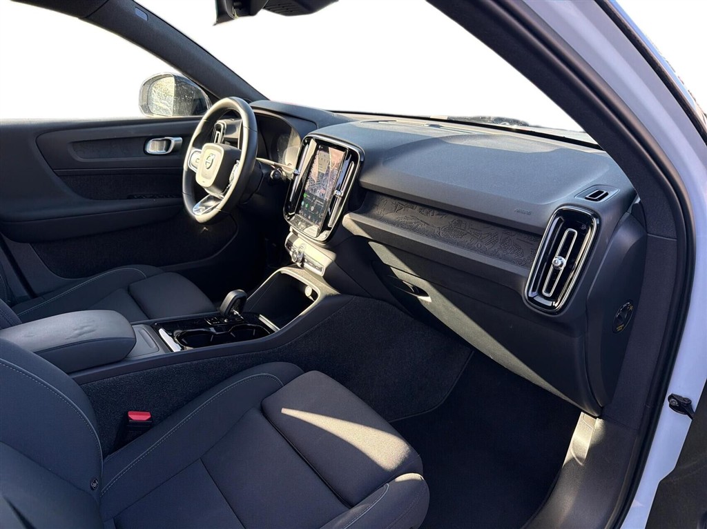 Volvo XC40 Core billede 5