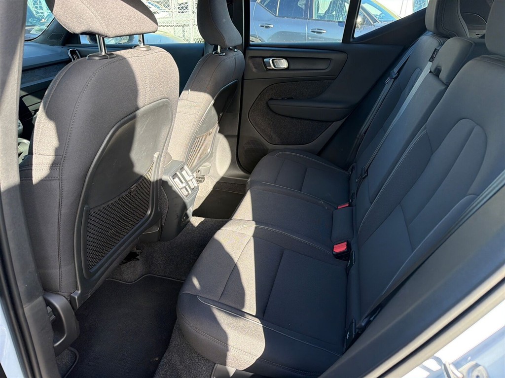 Volvo XC40 Core billede 7