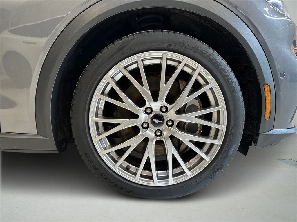 Ford Mustang Mach-E SR billede 8