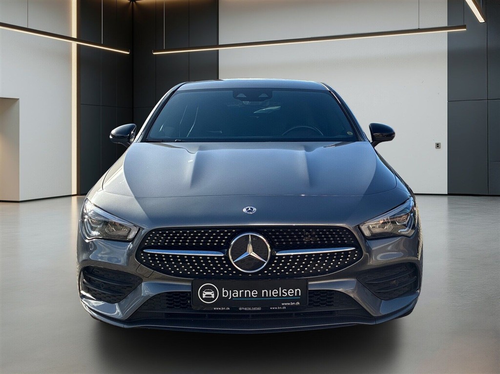Mercedes-Benz CLA250 e AMG Line billede 4