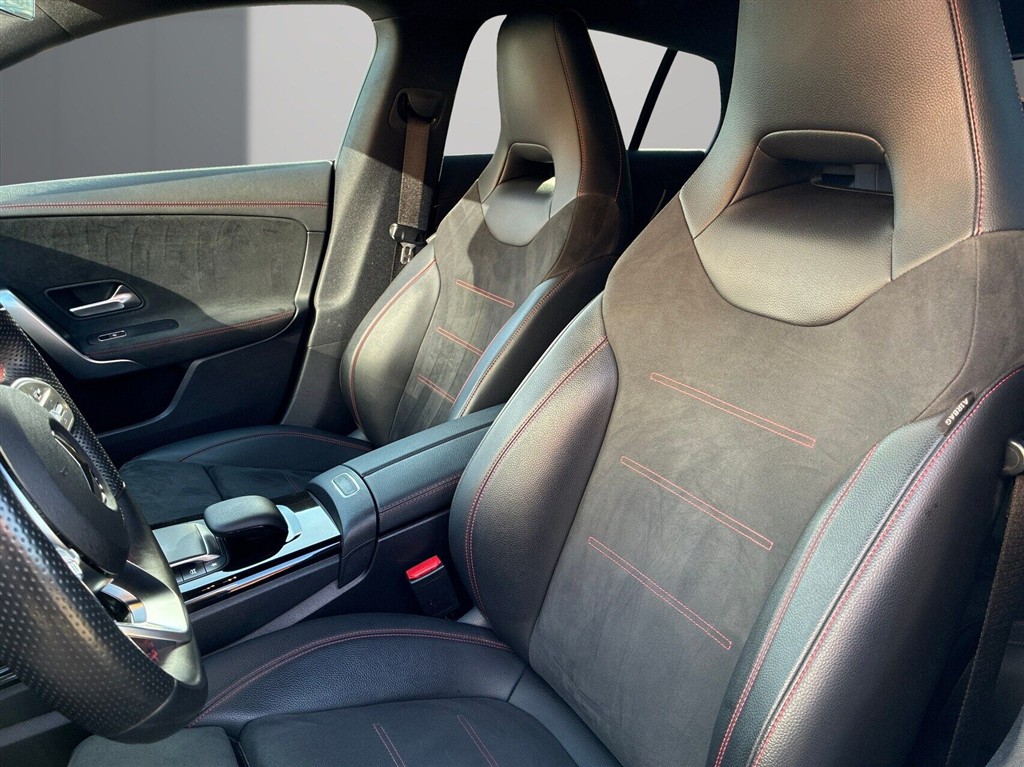 Mercedes-Benz CLA250 e AMG Line billede 7