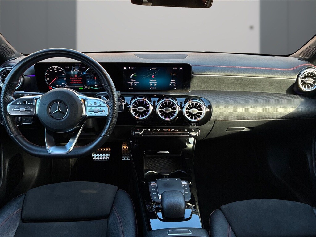 Mercedes-Benz CLA250 e AMG Line billede 10