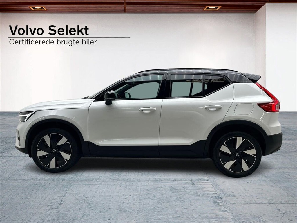 generic.car generic.image 3