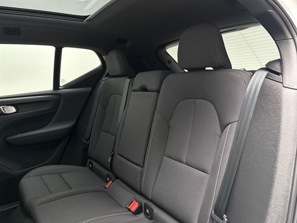 generic.car generic.image 7