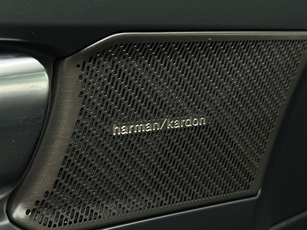 generic.car generic.image 15