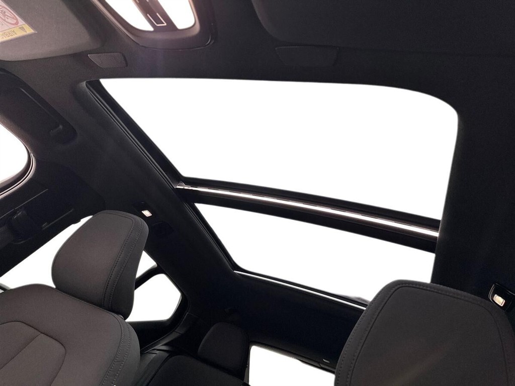 generic.car generic.image 16
