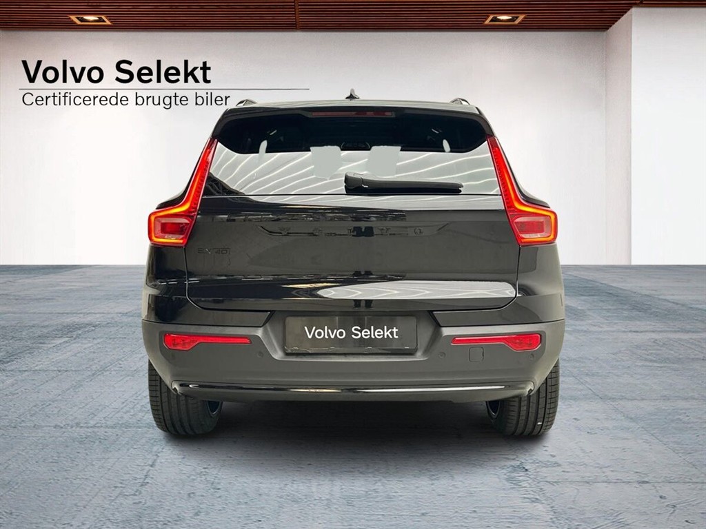 Volvo EX40 Black Edition billede 8