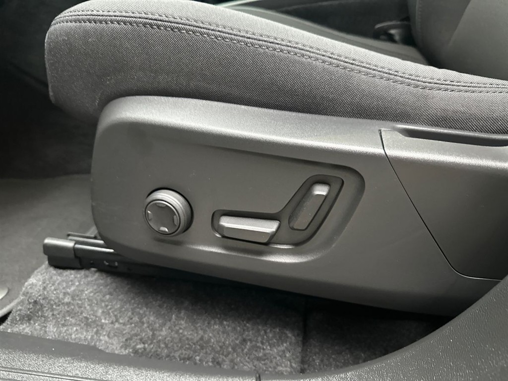 Volvo EX40 Black Edition billede 17