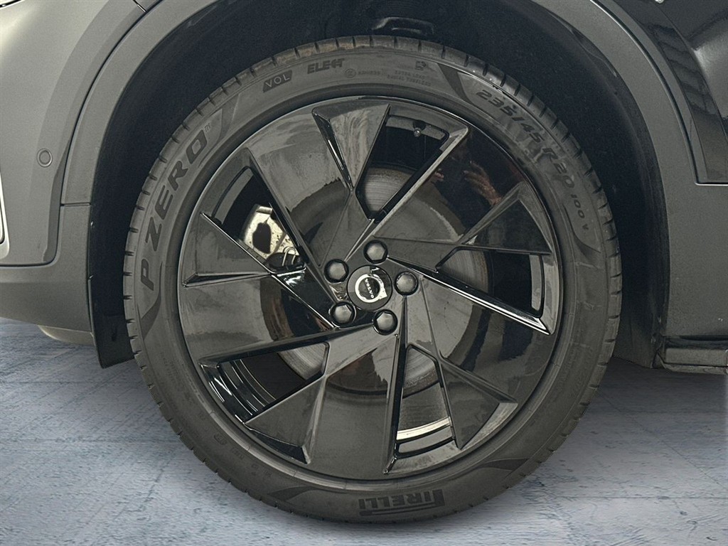 Volvo EX40 Black Edition billede 10