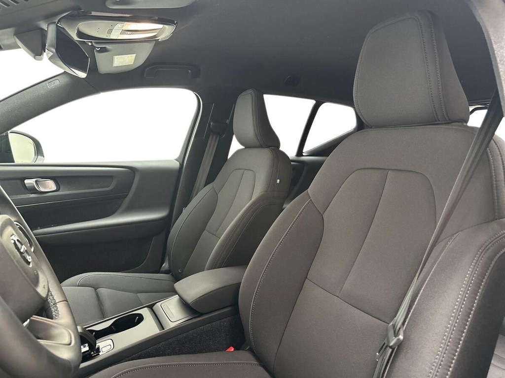 Volvo EX40 Black Edition billede 15