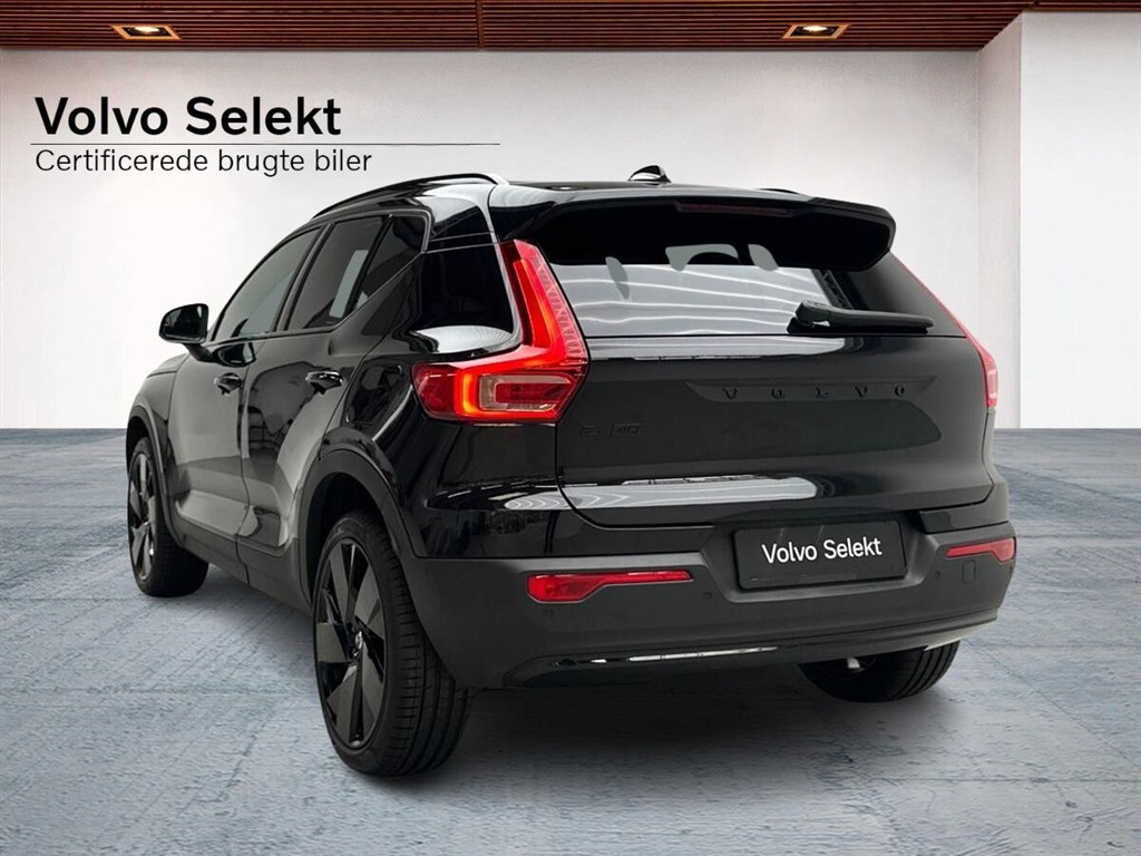 Volvo EX40 Black Edition billede 2