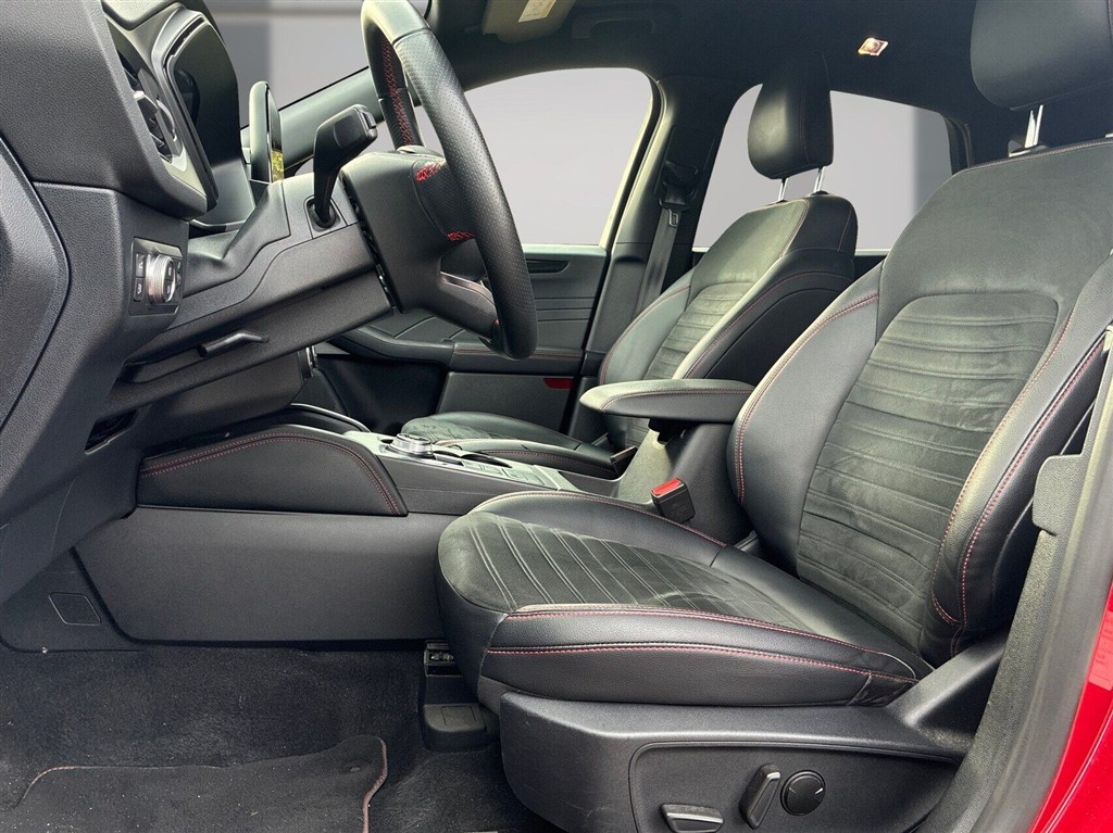 Ford Kuga ST-Line X billede 8