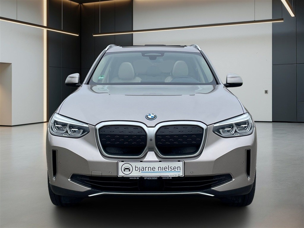 BMW iX3 Charged Plus billede 2