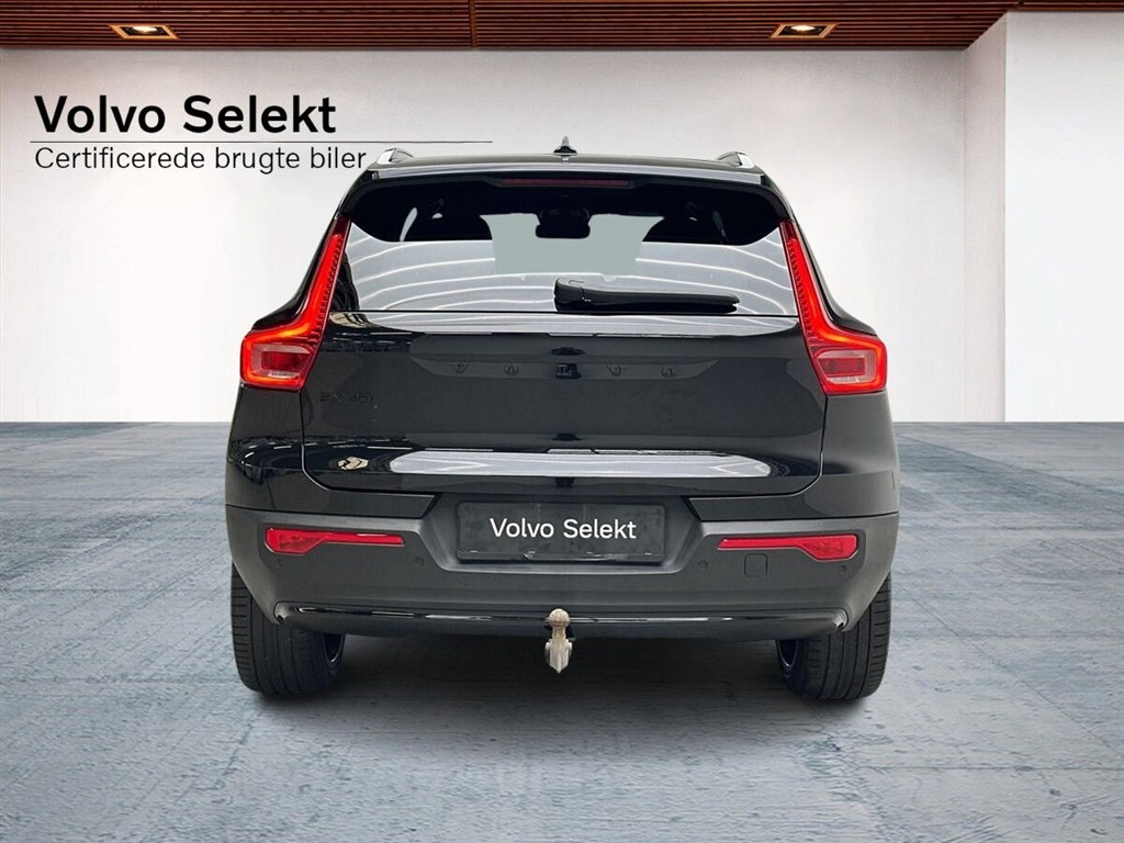 Volvo EX40 Black Edition billede 8