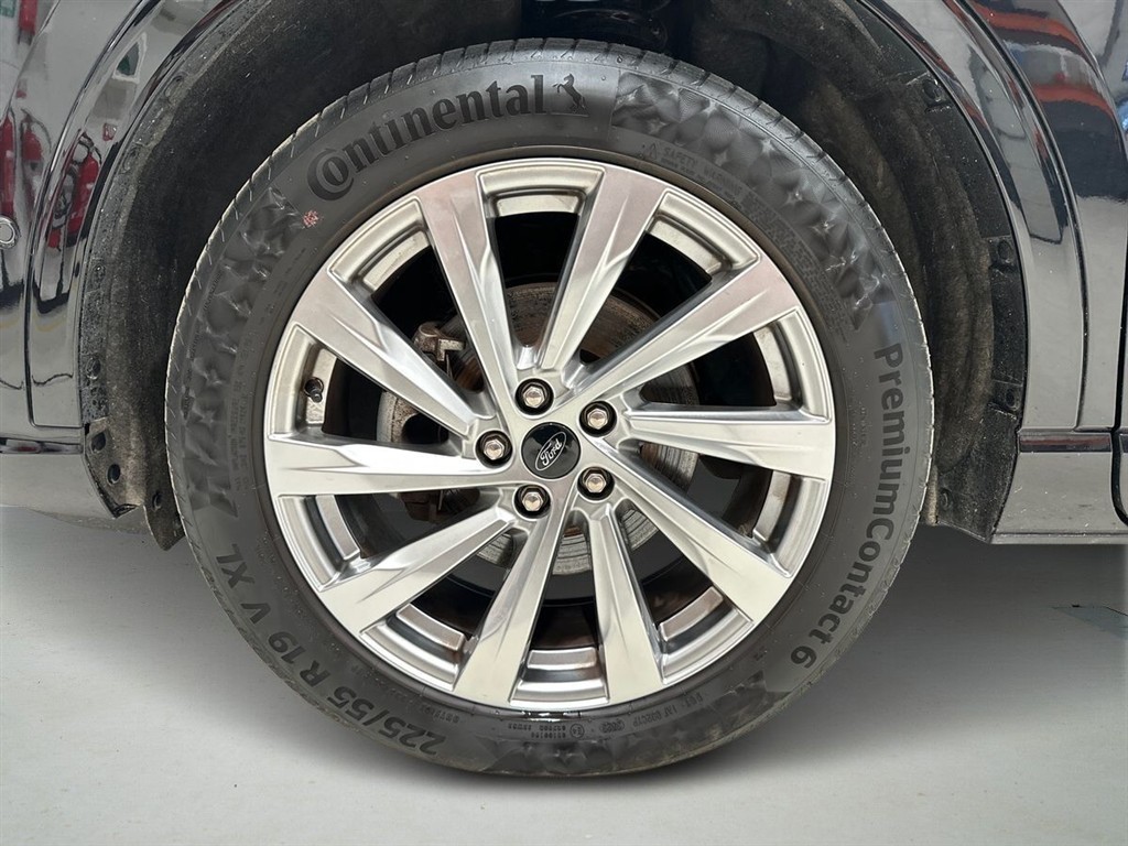 Ford Kuga Vignale billede 8