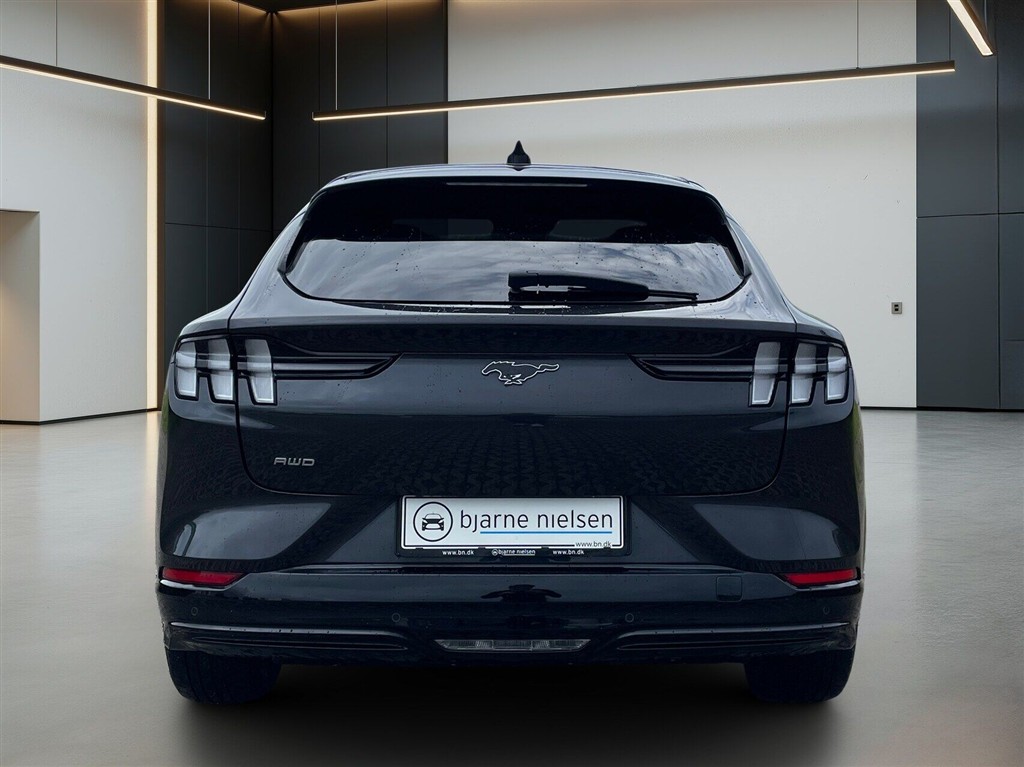 Ford Mustang Mach-E UR billede 3