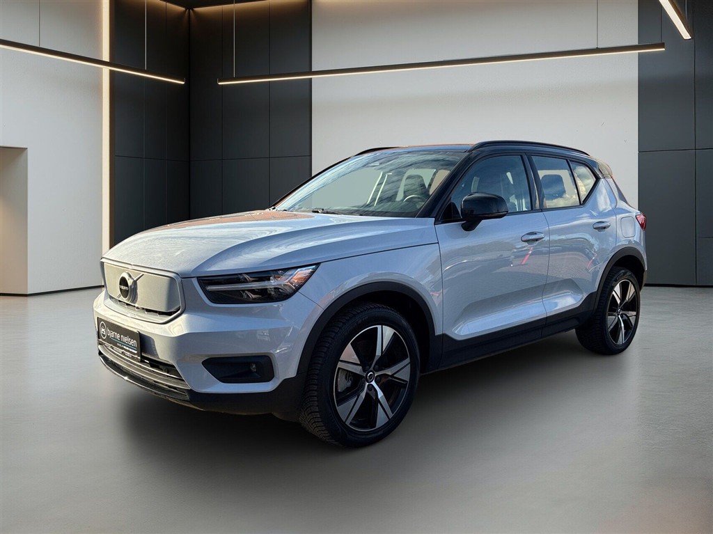 Volvo XC40 Plus