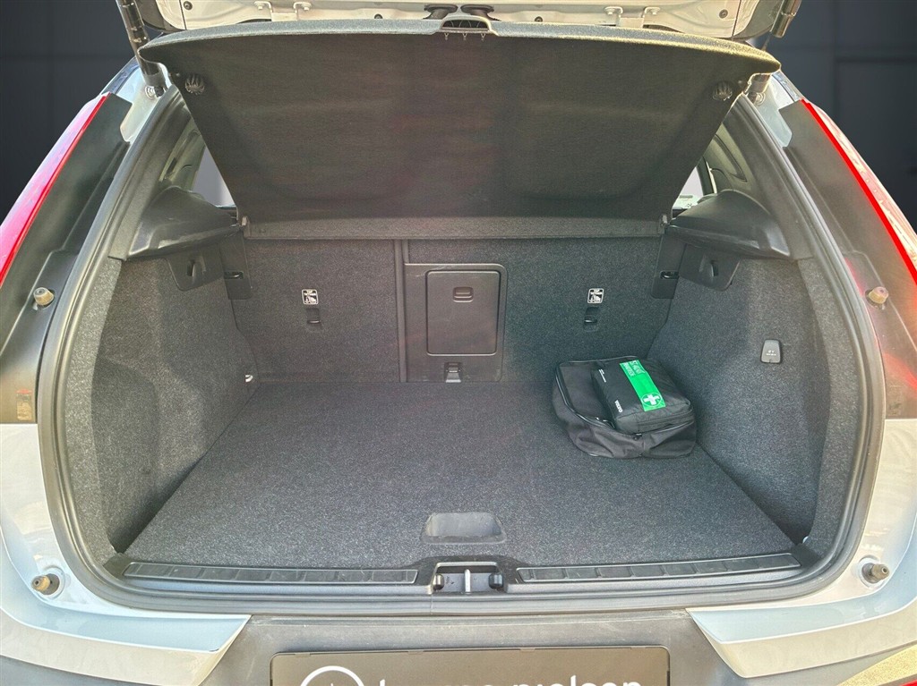 Volvo XC40 Plus billede 7