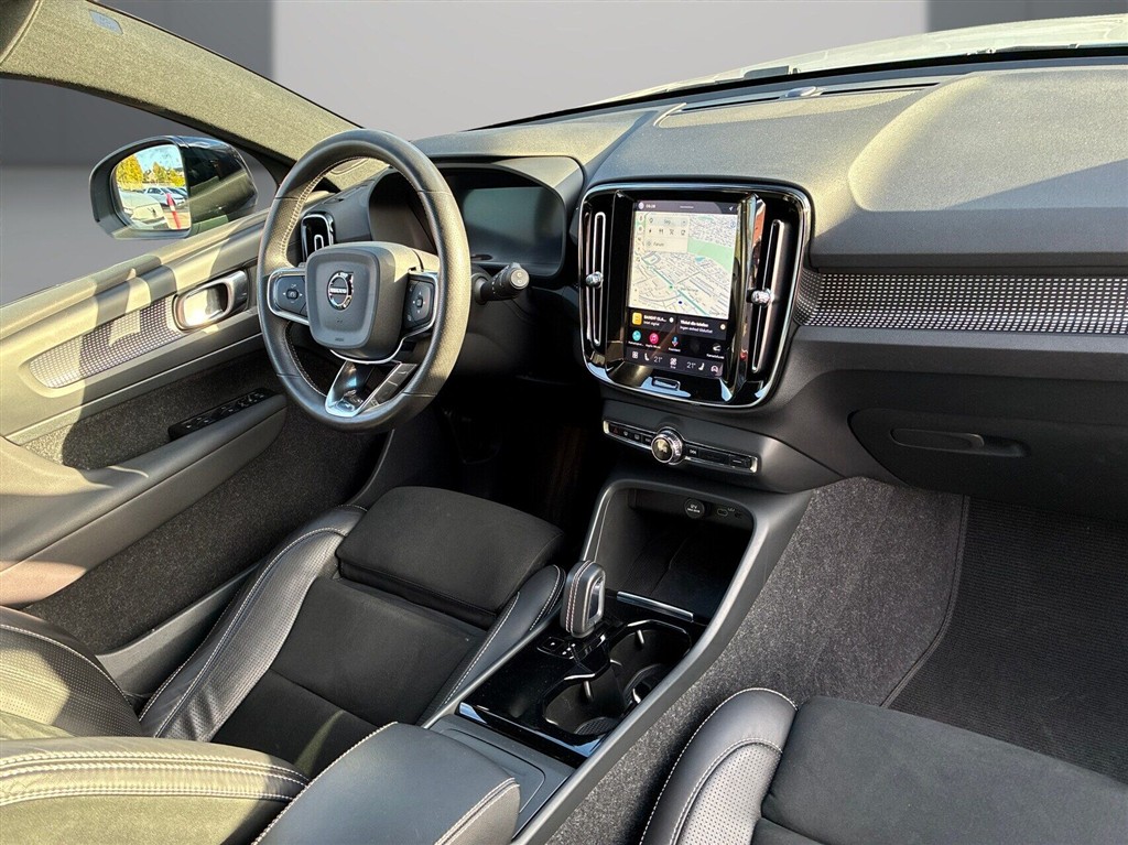 Volvo XC40 Plus billede 8