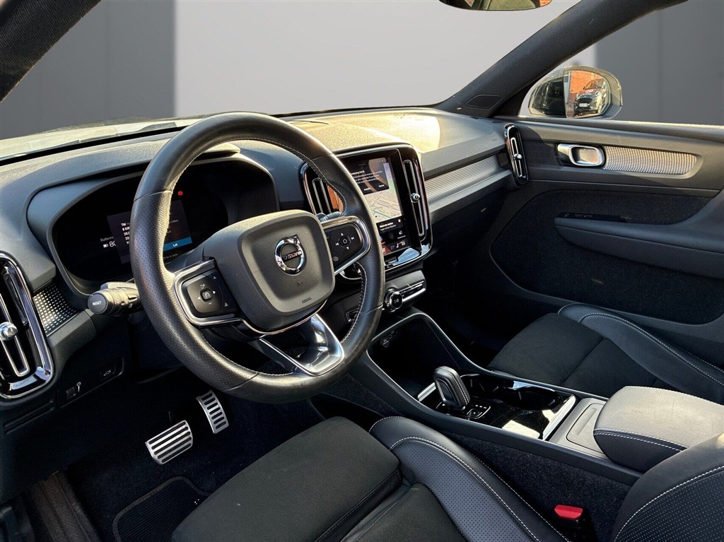 Volvo XC40 Plus billede 9