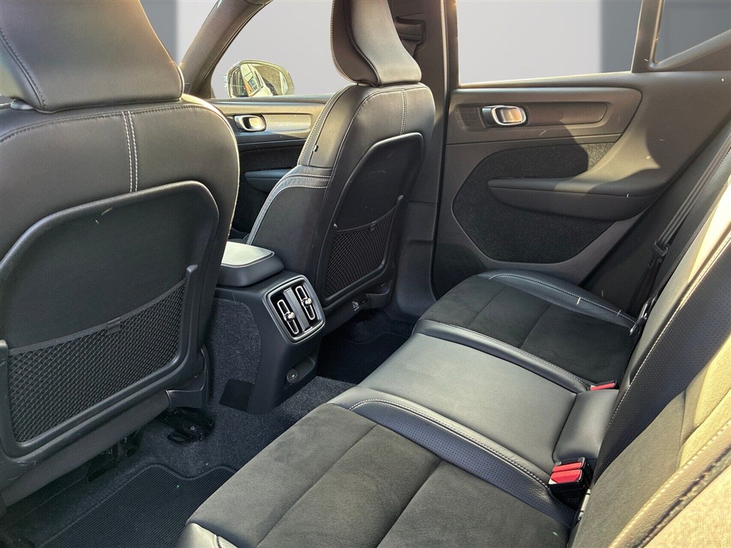 Volvo XC40 Plus billede 10