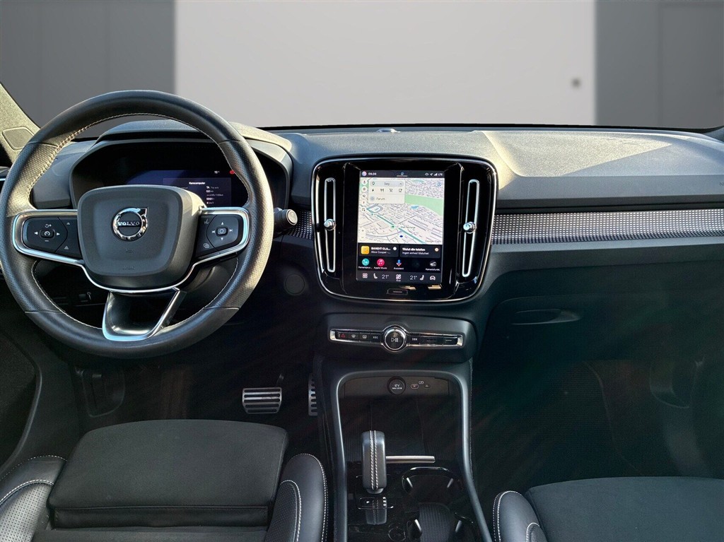 Volvo XC40 Plus billede 11