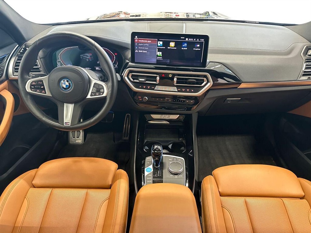BMW iX3 M-Sport Charged billede 4