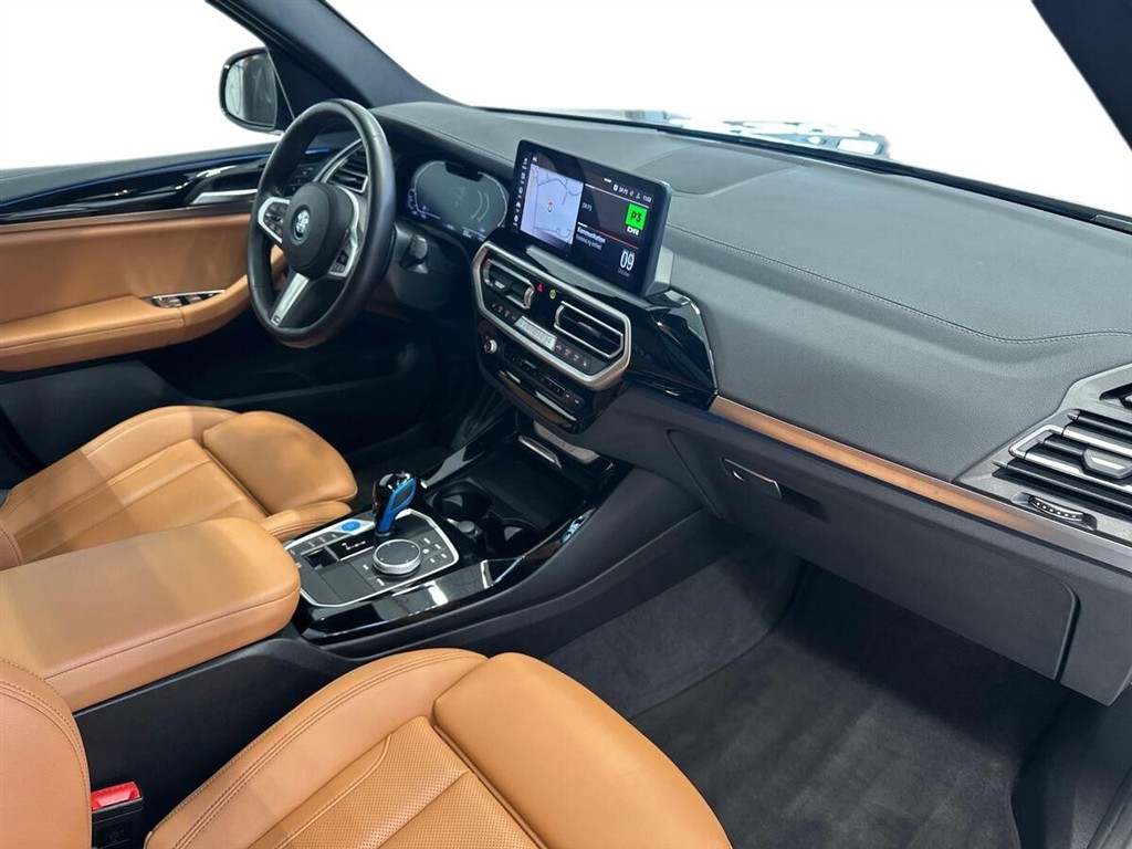 BMW iX3 M-Sport Charged billede 9