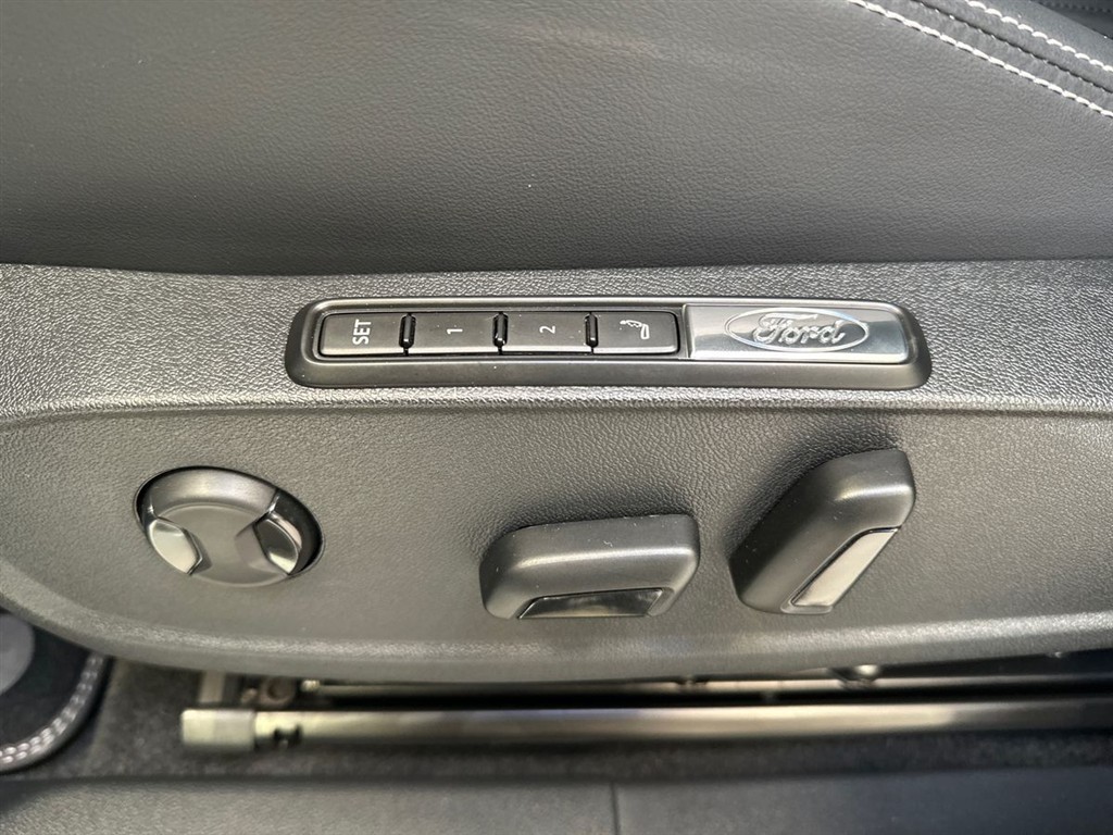 Ford Explorer UR Premium billede 20