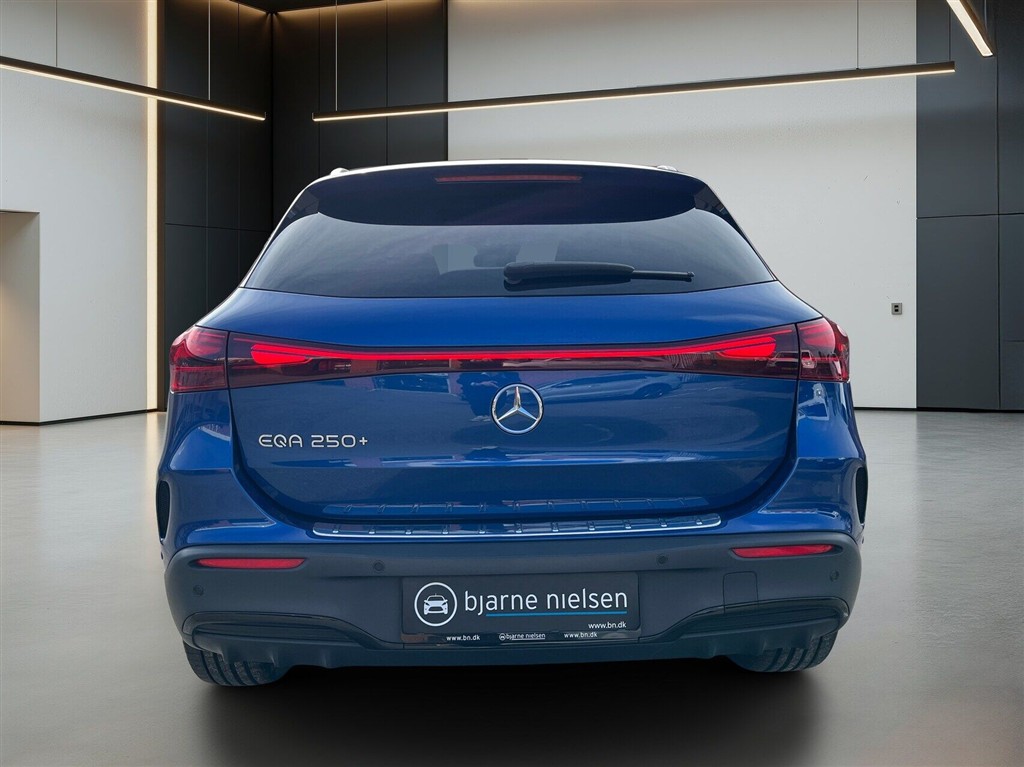 Mercedes-Benz EQA 250+ AMG Line billede 3