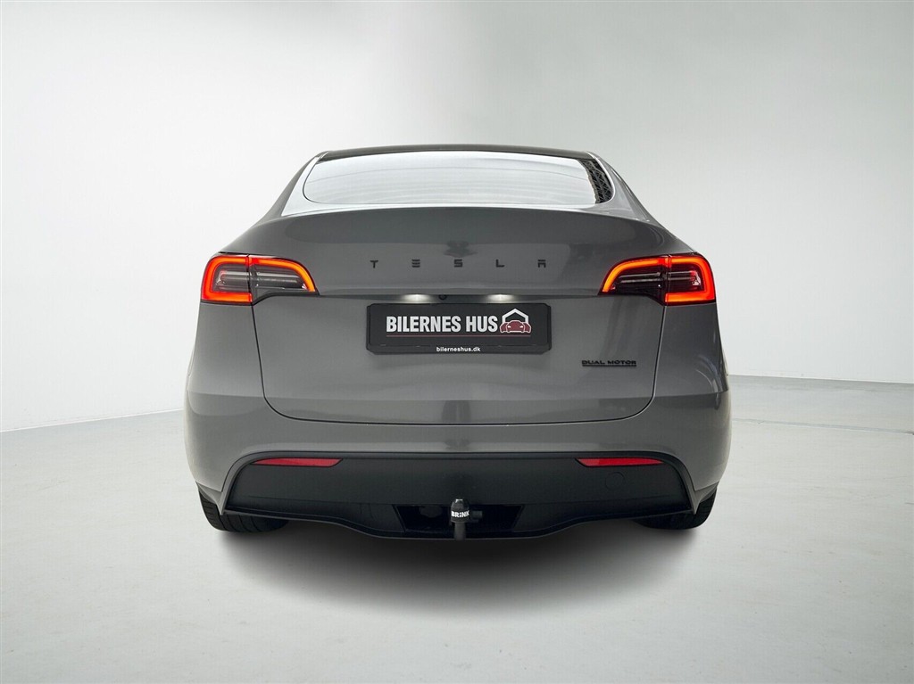 Tesla Model Y Long Range billede 8