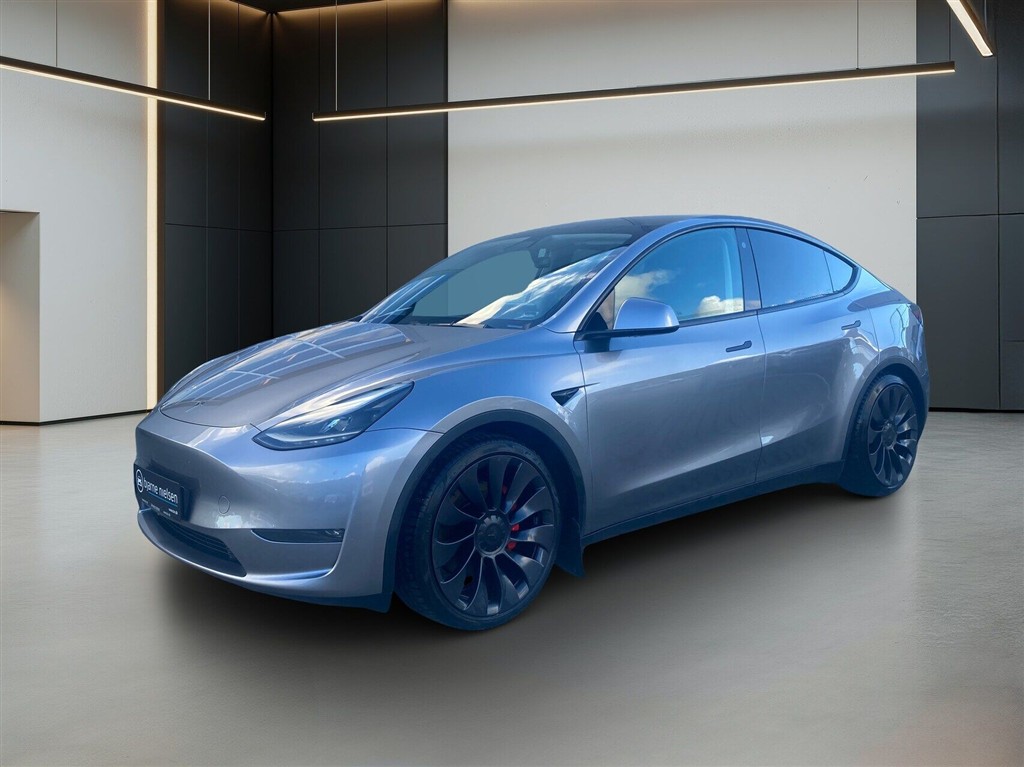Tesla Model Y Performance