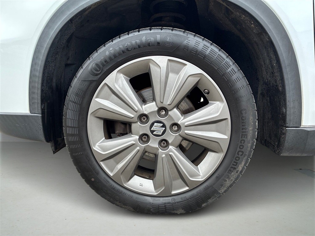 Suzuki Vitara Active Cut billede 9