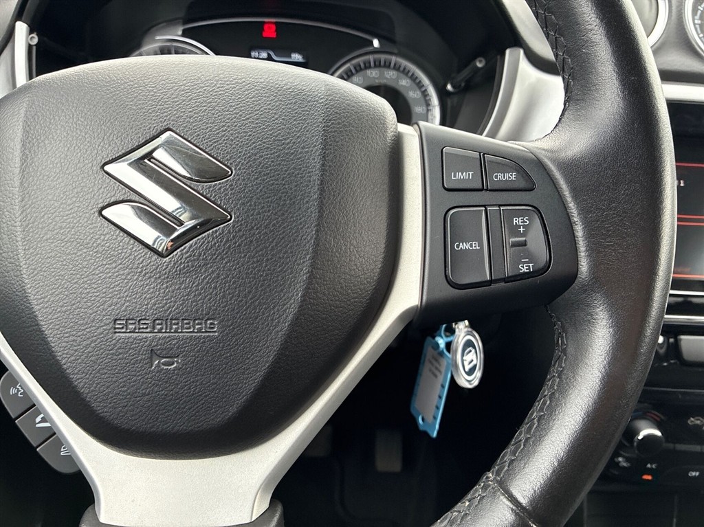 Suzuki Vitara Active Cut billede 18