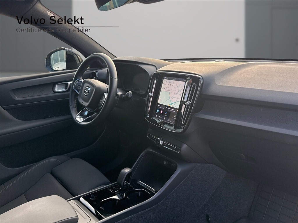 Volvo XC40 Plus billede 9