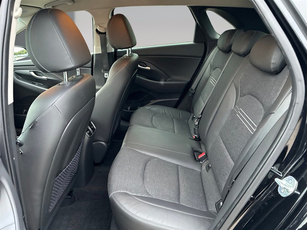 Hyundai i30 Essential billede 10
