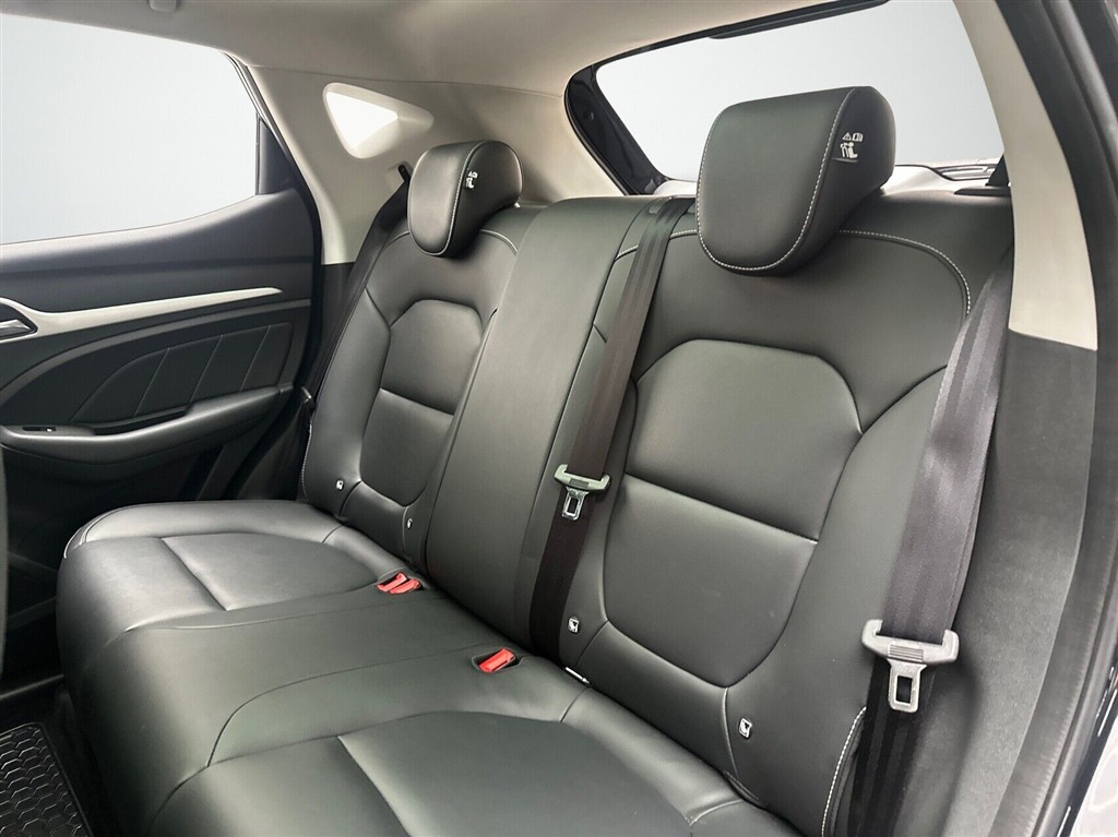 MG ZS EV Luxury billede 9