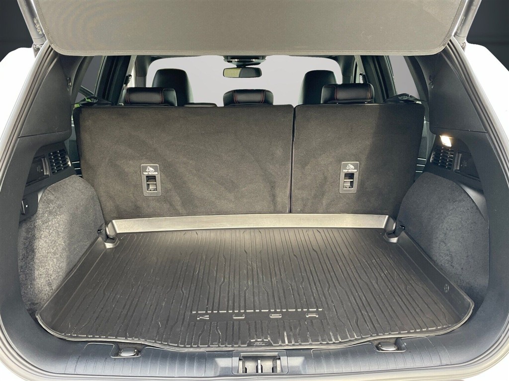 Ford Kuga ST-Line X billede 8