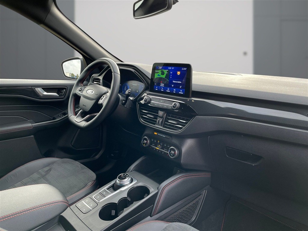 Ford Kuga ST-Line X billede 9