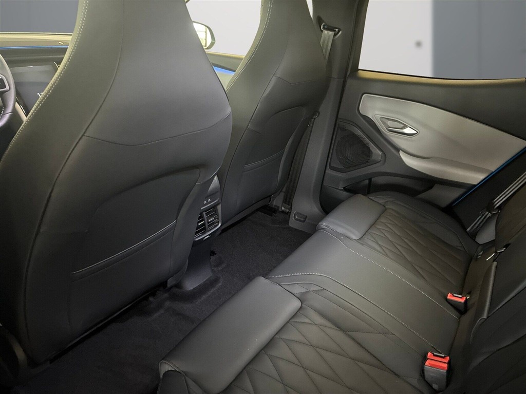Ford Explorer UR Premium billede 10