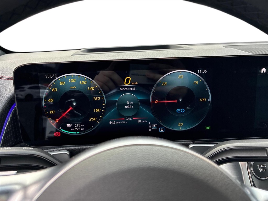 Mercedes-Benz EQB 300 AMG Line billede 14