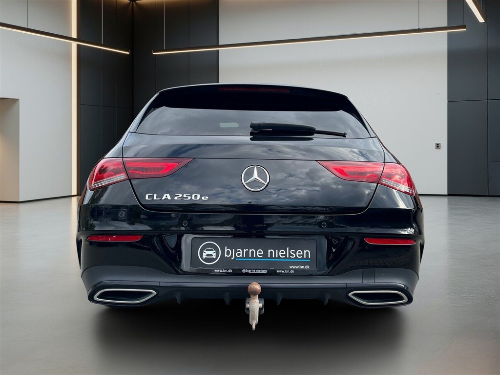 Mercedes-Benz CLA250 e AMG Line billede 5
