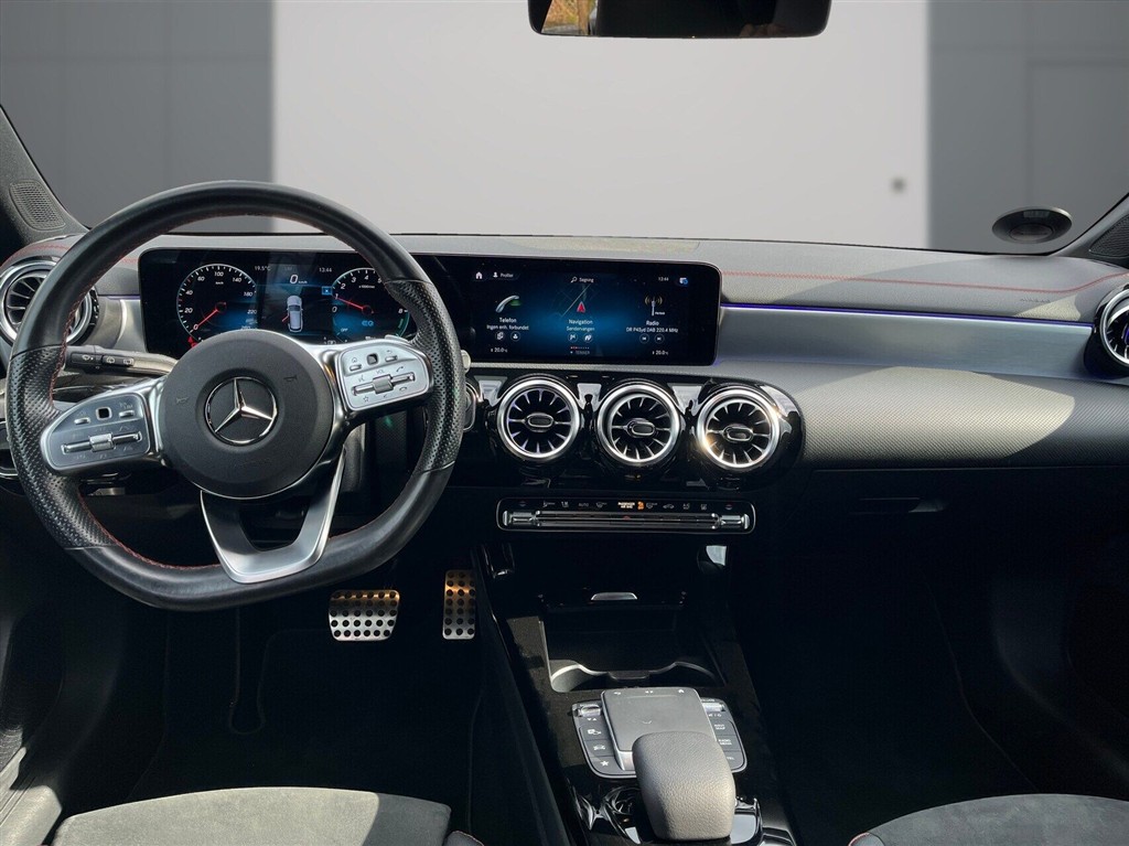 Mercedes-Benz CLA250 e AMG Line billede 9