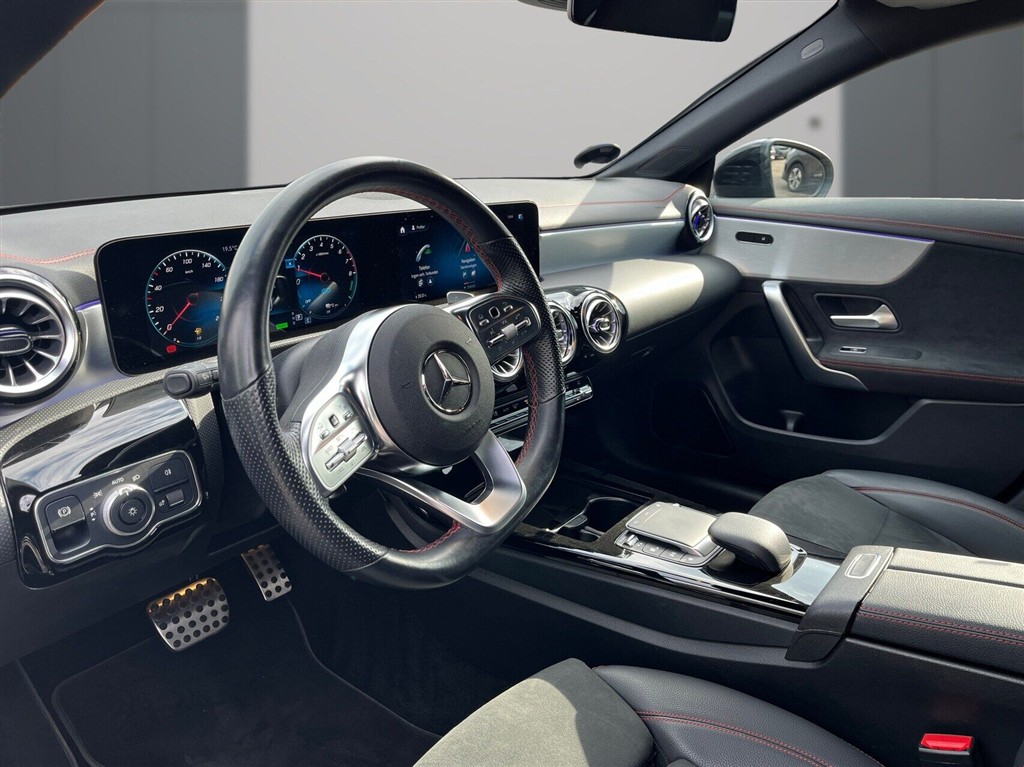 Mercedes-Benz CLA250 e AMG Line billede 10